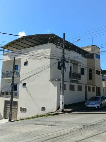 Prédio de Esquina com 4 Andares à Venda em Arcos - Oportunidade!