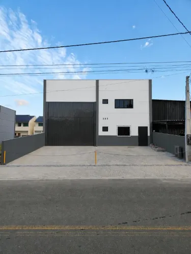 Alugo galpão comercial em forquilhas são José
