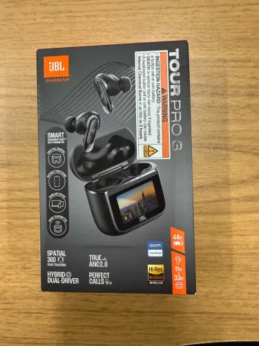 Fone Jbl Tour Pro 3 zero, sem uso