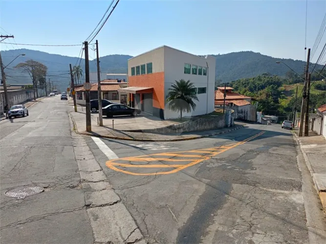Prédio Comercial 220 m² 2 pavimentos Vila São Paulo - Mogi das Cruzes SP