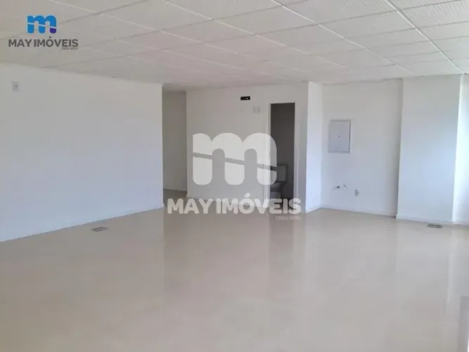 Sala Comercial localizada no Bairro Fazenda - Itajaí/SC