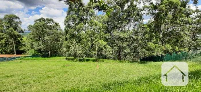Terreno com 1431 m² por R$ 600 mil em Condomínio de Alto Padrão no charmoso Fazenda Dona C