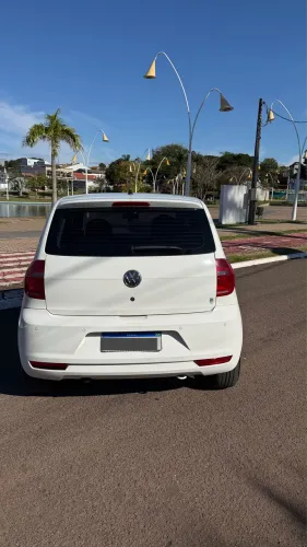 Volkswagen Fox 1.0 MI Total Flex 8V 3P 2014