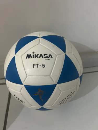 Bola futvôlei Mikasa FT-5