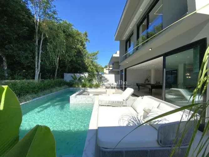 UM SUPER CASA NA RIVIERA DE SÃO LOURENÇO ( Módulo 11 / Golf Club ) ( Moderna & Impecável &