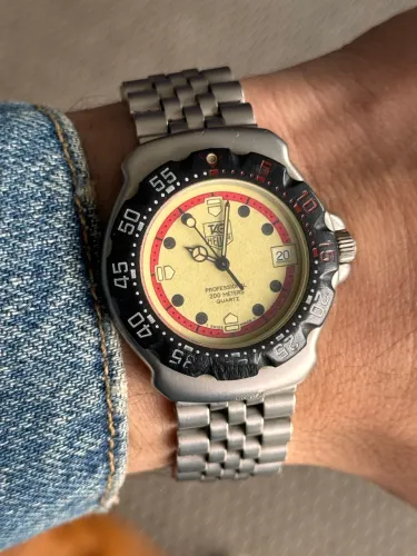 TAG Heuer Formula 1 Professional 200M - Ref. 371.513 35mm