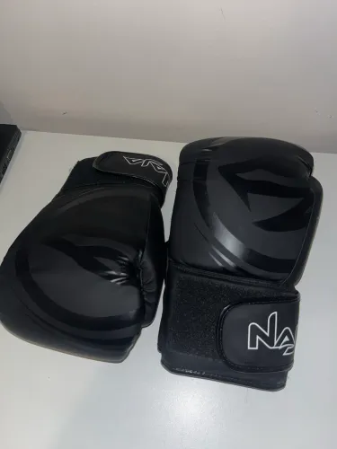 LUVA DE BOXE - NAJA PRETA