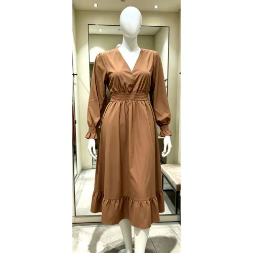 Vestido Midi Marrom Com Lastex Na Cintura, Serve Do P ao M