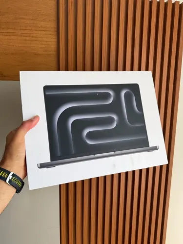 MACBOOK PRO M5 24/1TB