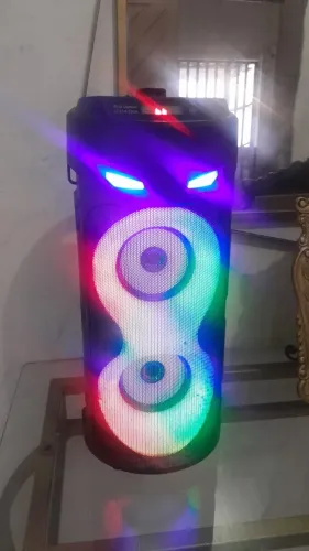 CAIXA DE SOM NOVA