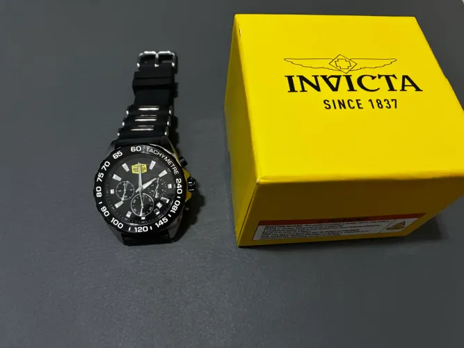 Natal batendo à porta: Invicta Racing 47768