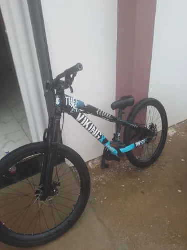 Bicicleta Vikingx Tuff 25 Aro 26 Modelo Azul