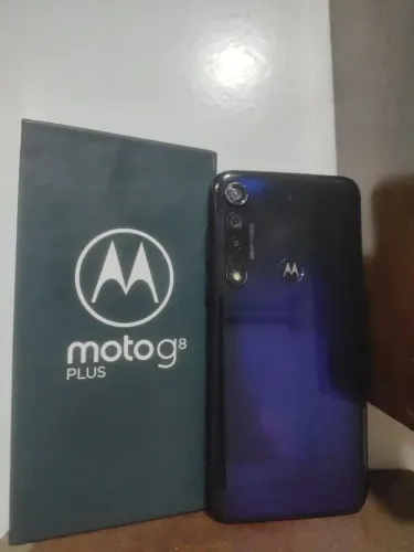Motorola g8 plus