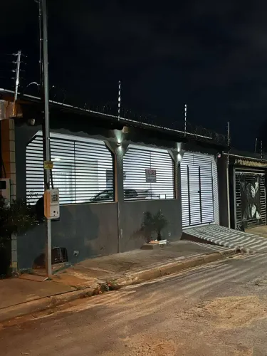 Casa com 3 quartos no Bairro Parque Cuiaba