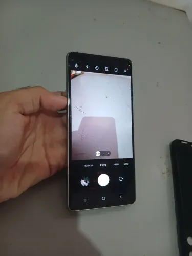 Samsung s20 fe 128GB, 6 ram Snapdragon 865