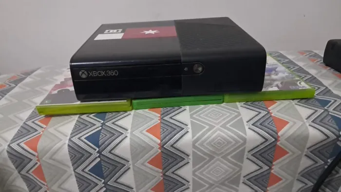Xbox 360 super slim