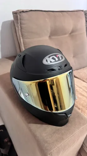 Capacete KYT 58