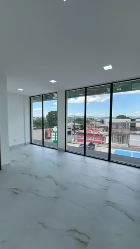 Sala Comercial Campo Sales/Tarumã/ 30m²/ Climatizado