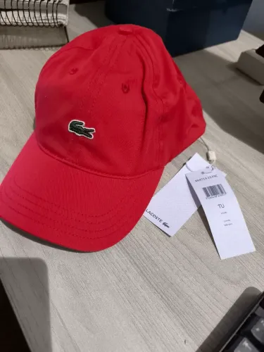 Boné novo ORIGINAL Lacoste Casual Contraste Strep Logo Vermelho 