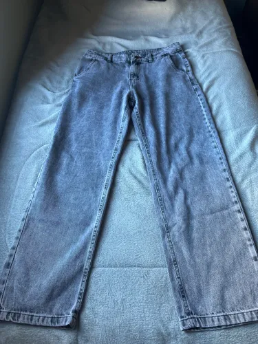 Calça cinza regular tamanho 40