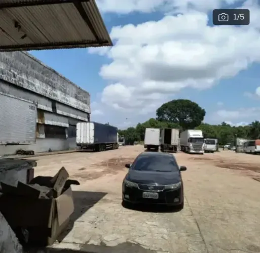 GALPÃO EM CONDOMÍNIO FECHADO COM DOCA - 740M2