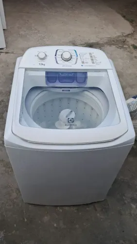 Máquina de lavar 13kg em ótimo estado 