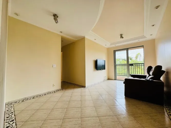 Refúgio de Tranquilidade no Jardim Marajoara | 64m², 3 Dorms (1 Suíte), Ar-Condicionado e