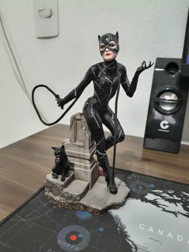 Figure Iron Studios Cat Woman 1/10
