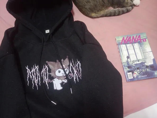 moletom kuromi hello kitty usado