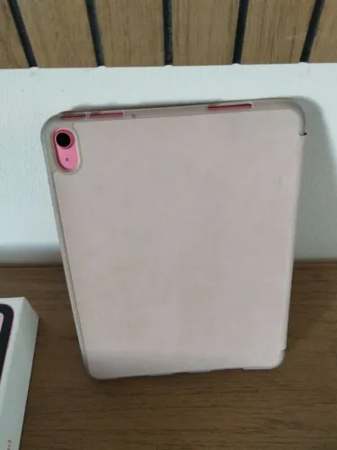 iPad A16 .