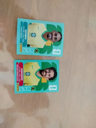 2 figurinhas originais Panini Raphinha e Marquinhos 