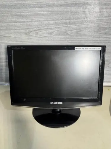 MONITOR 16" POLEGADAS LIQUIDAÇÃO DIVERSAS MARCAS QUEIMA DE ESTOQUE