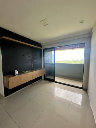 ALUGO: IMOVEL DE 3 QUARTOS NO CENTRO