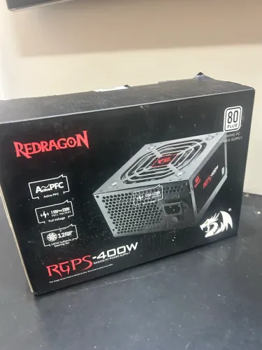Fonte Redragon RGPS 400W 80 Plus Nova na Caixa