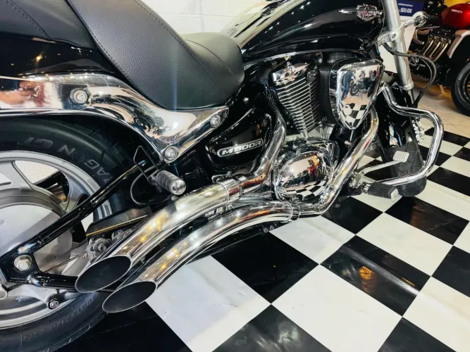 Sensacional incrível cheia de acessórios Vendo m 800