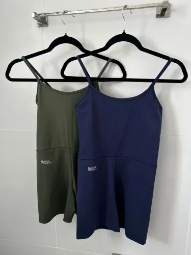 Kit 2 macaquinhos tamanho P novos