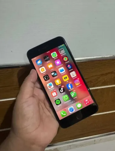 Iphone 8 plus 64gb