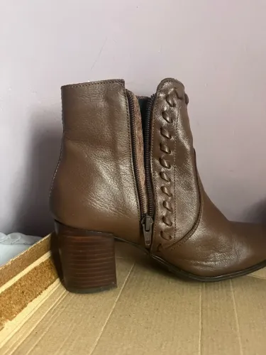 Bota usada