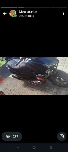 X MAX 250 PREMIUM