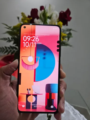 Excelente Xiaomi Mi 11 Lite 256GB - Fino, Leve e Muito Rápido!