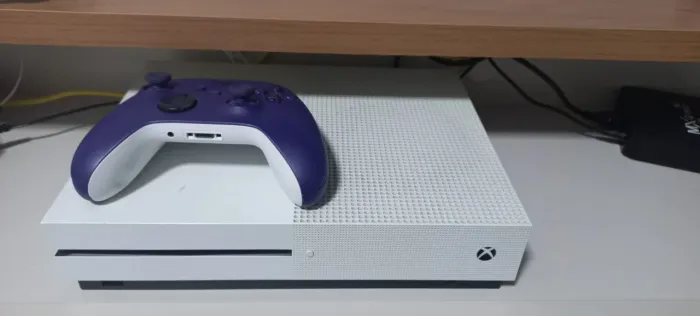 XBOX ONE S 500GB