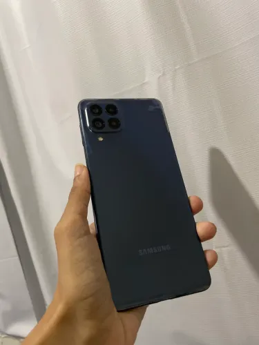 SAMSUNG M53