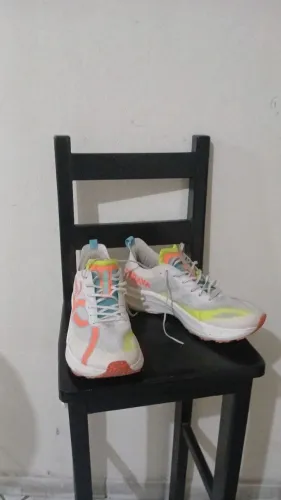 Tênis Strava Corre