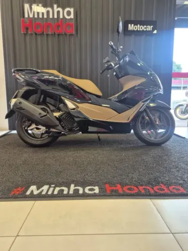 Honda PCX 160 DLX ABS