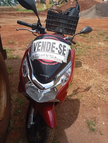 Vendo uma PCX documento em dia no meu nome