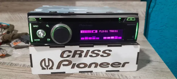 Radio pioneer 8780bt 