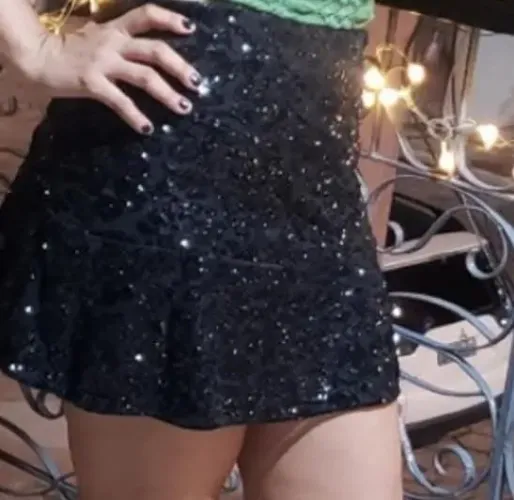 Saia de paetê