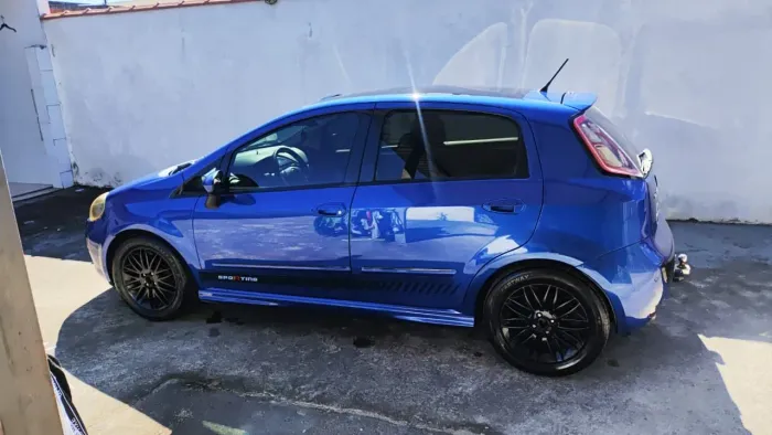 Fiat Punto Sporting 1.8 Flex 8v/16v 5P 2016