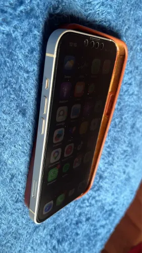 iPhone 14 branco
