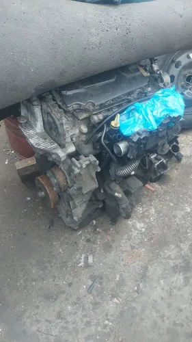 Motor Renault Master 2.3 original 2014